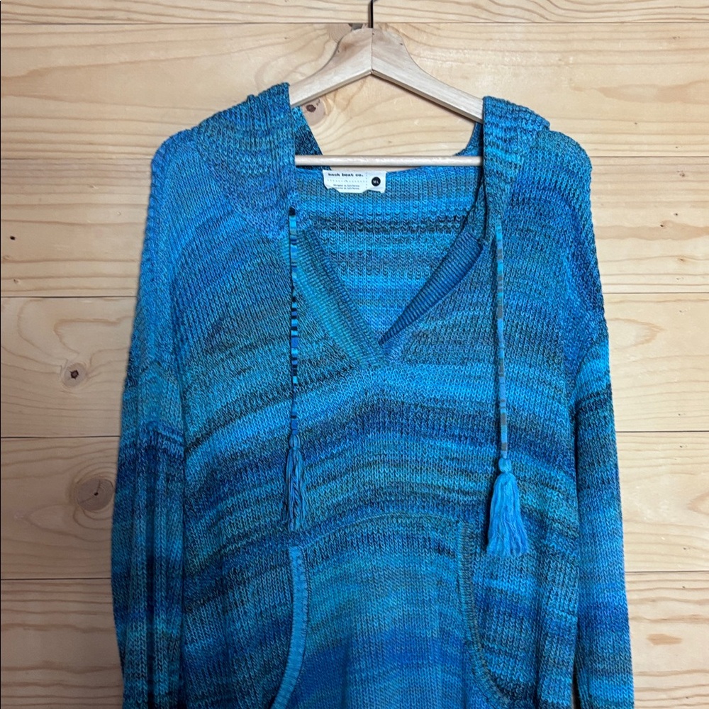 Back Beat‎ Co. Blue V-Neck Sweater - Picture 3 of 11